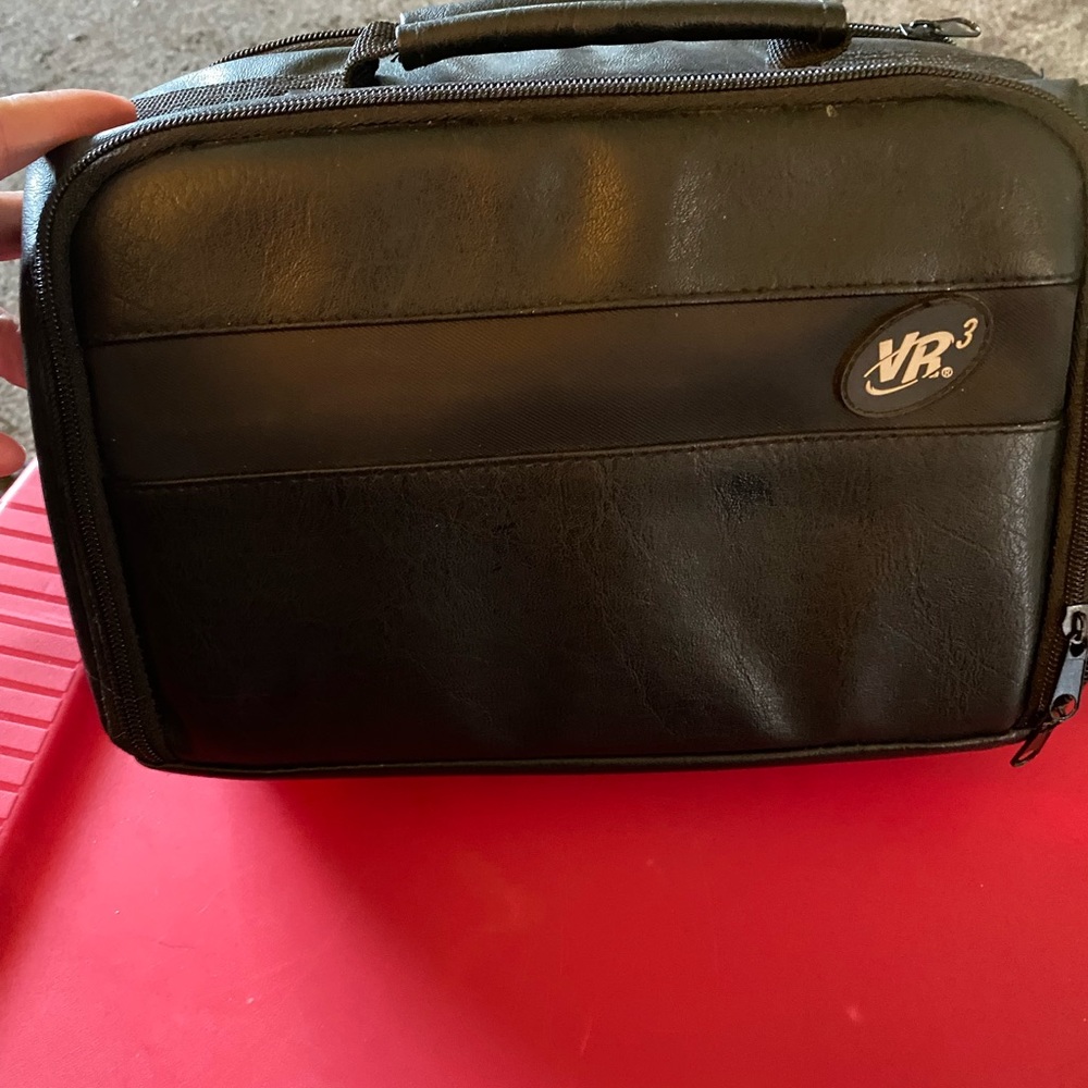 Black leather Travel Bag VR3.  2 straps and can be crossbody